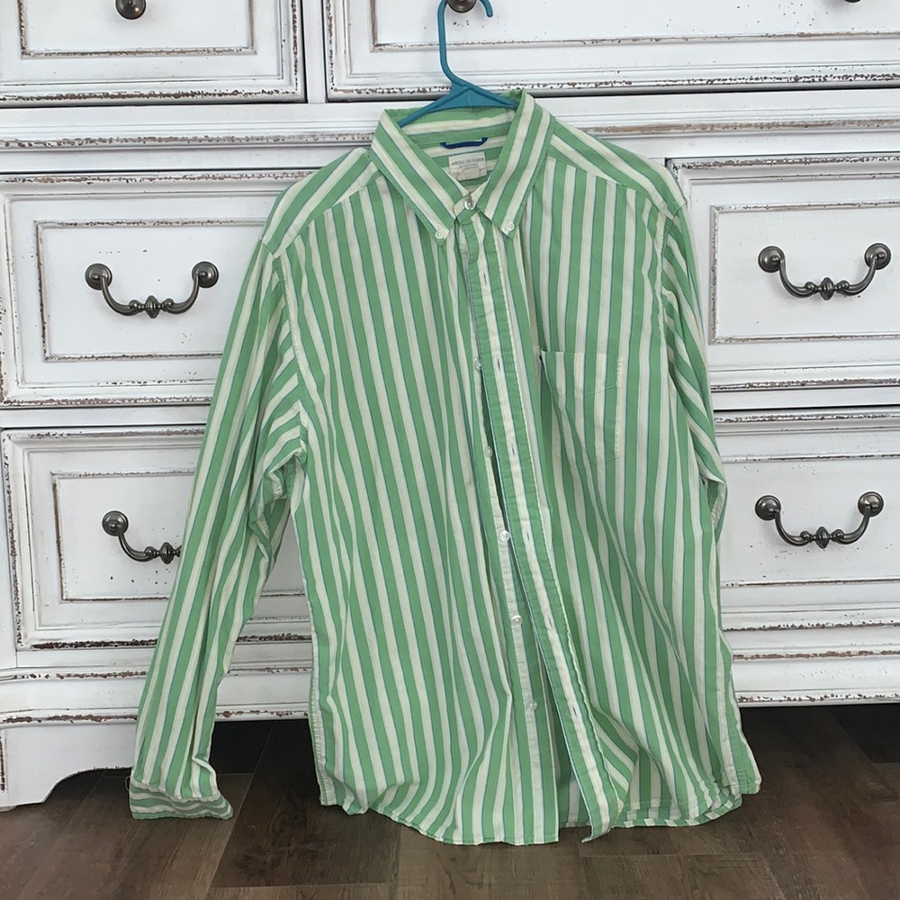 American Eagle men’s striped button up shirt